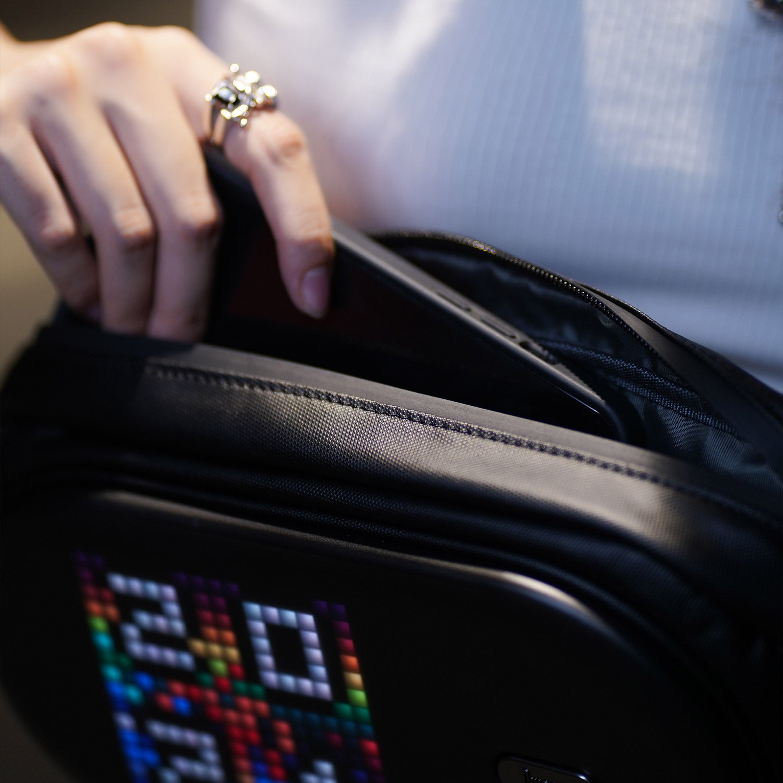Divoom Sling Bag-C Pixel Art LED Sport Bag