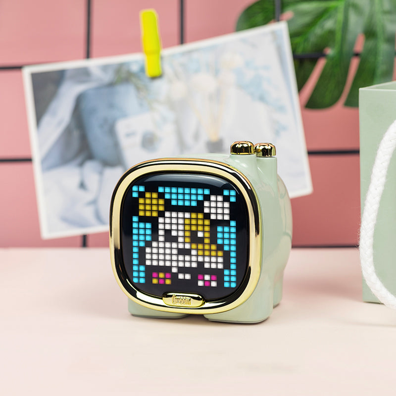 Divoom Zooe Pixel Art haut-parleur Bluetooth Portable Mini musique mignon configuration de bureau sans fil cadeau de noël pour les enfants