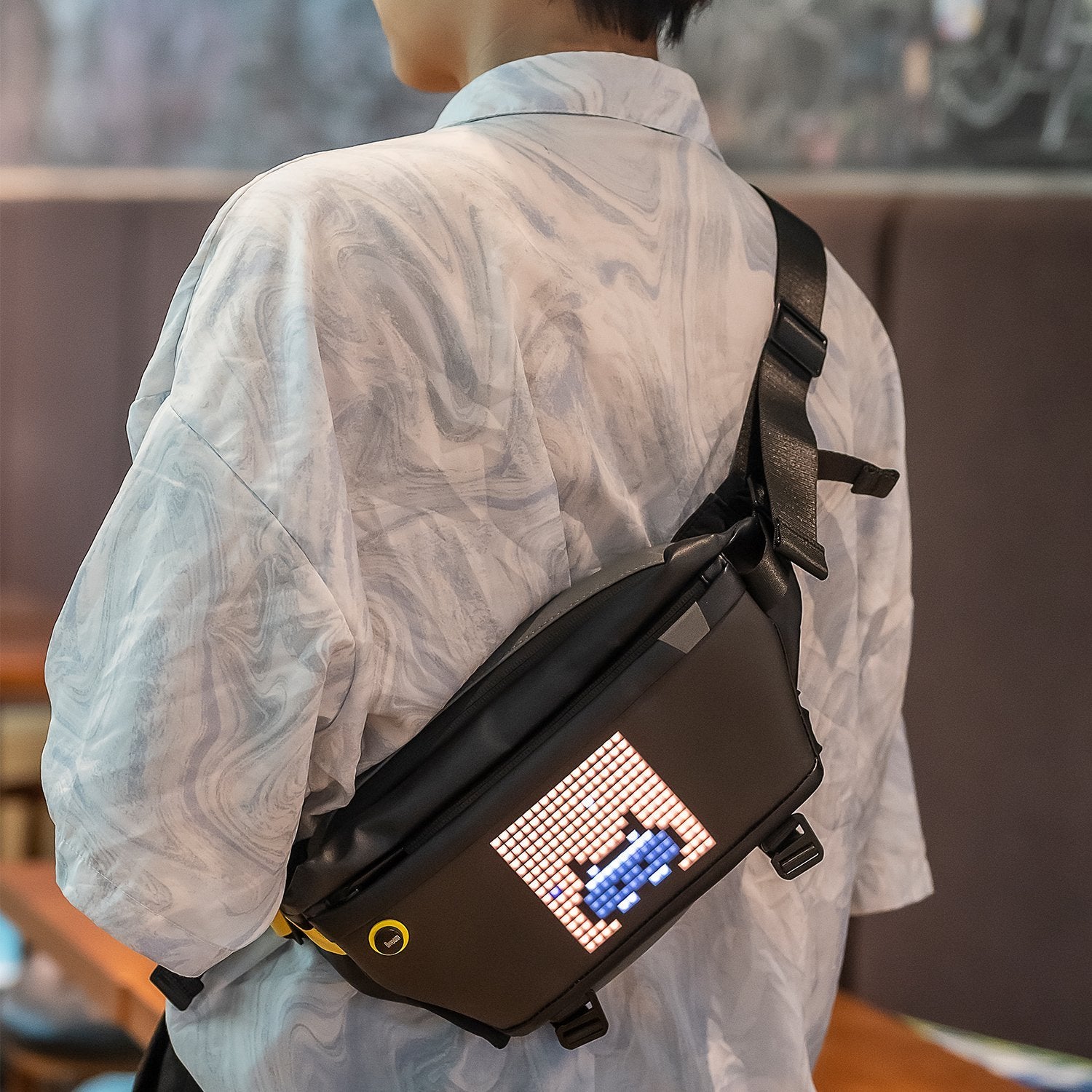 Divoom Pixoo Sling Bag ピクセルアート ボディバッグ ショルダー